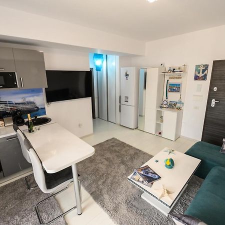 The Captain'S Home - Mamaia Nord Нэводари Экстерьер фото